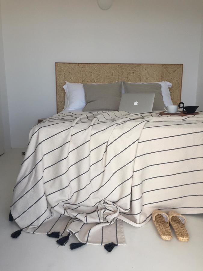 Island White Apartment Agios Georgios  ภายนอก รูปภาพ
